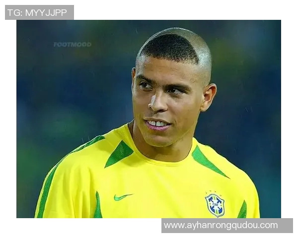 2017年足球球星发型大盘点 不同风格展现个性与魅力 2017年足球球星发型大盘点 不同风格展现个性与魅力